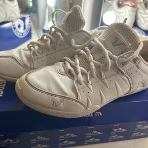 Varsity cheer Sneakers in White